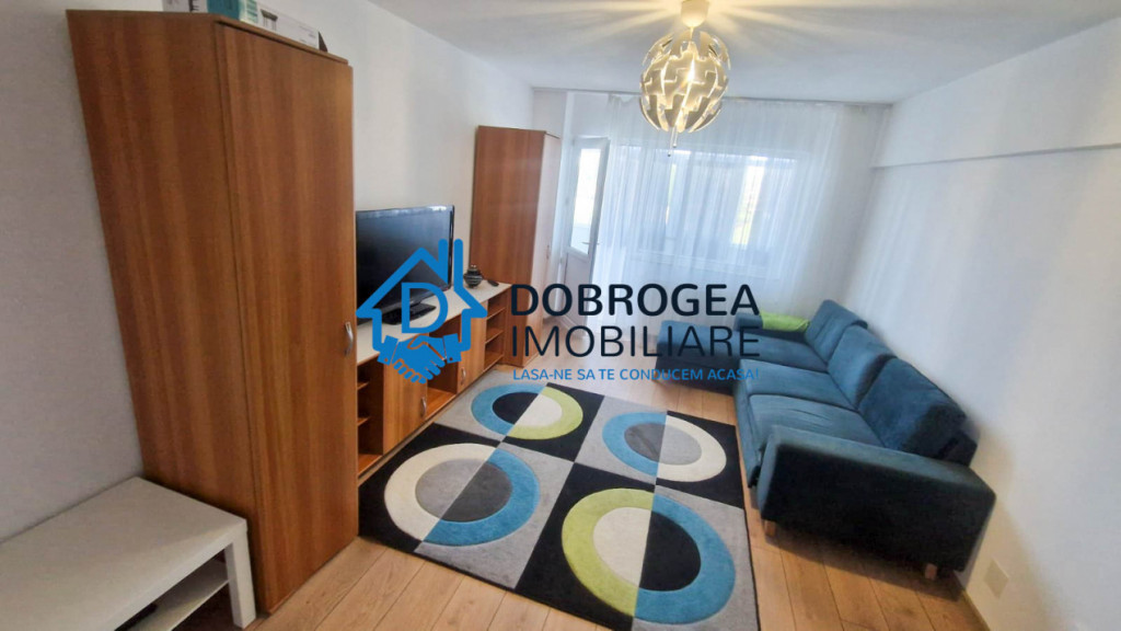 PACII- 3 CAMERE DECOMANDAT ,GAZ, SUPRAFATA 70 MP