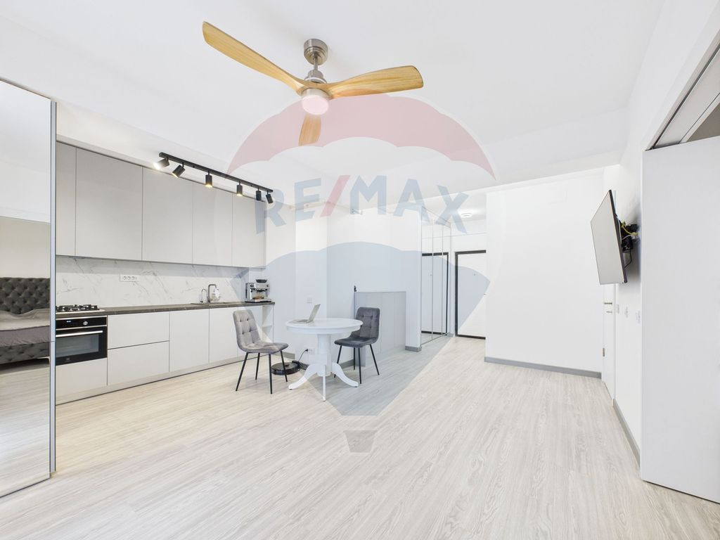 Studio 2 camere | Bloc nou | Mobilat | Parcare | Străule...