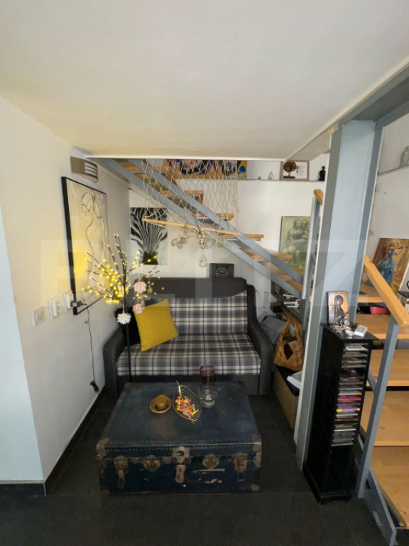 Casa de vanzare, cu 2 camere, in Deva, zona Progresu