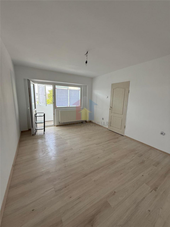 Garsoniera Obor, conf 1, 30 mp, renovata complet Libera