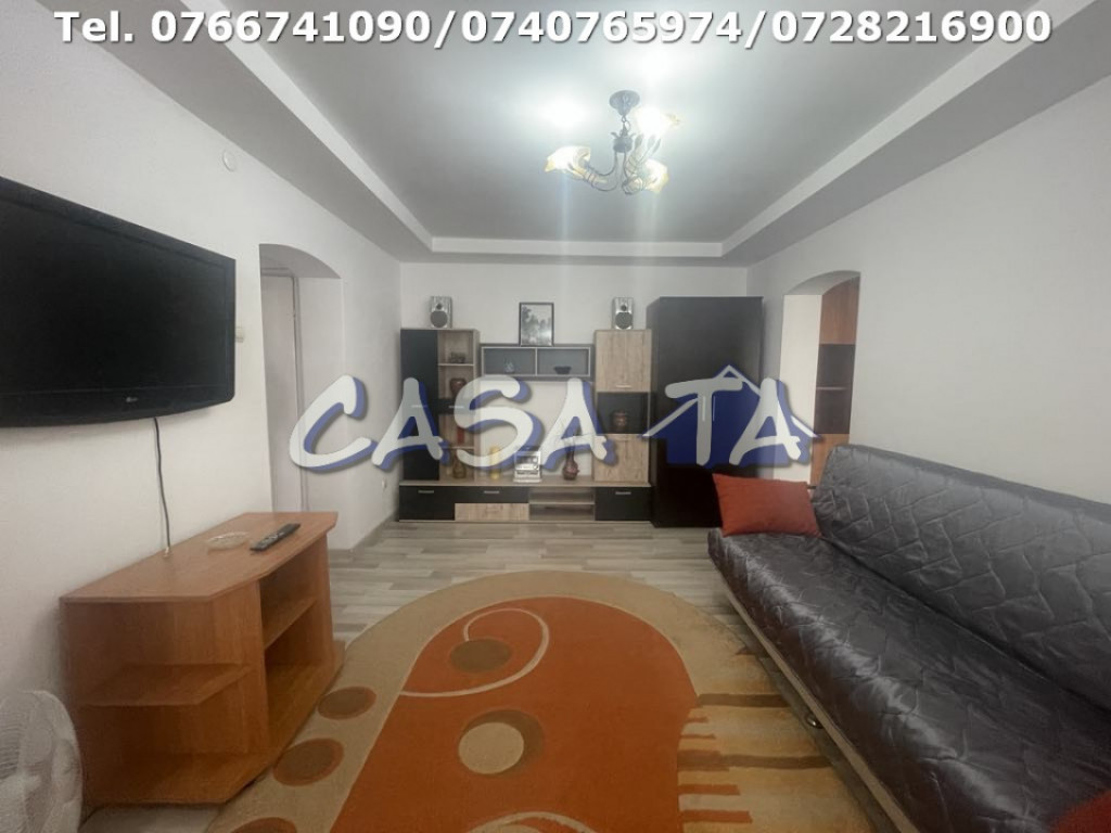 Apartament 3 Camere, Etaj 3, Strada Aleea Unirii - Zona Cent