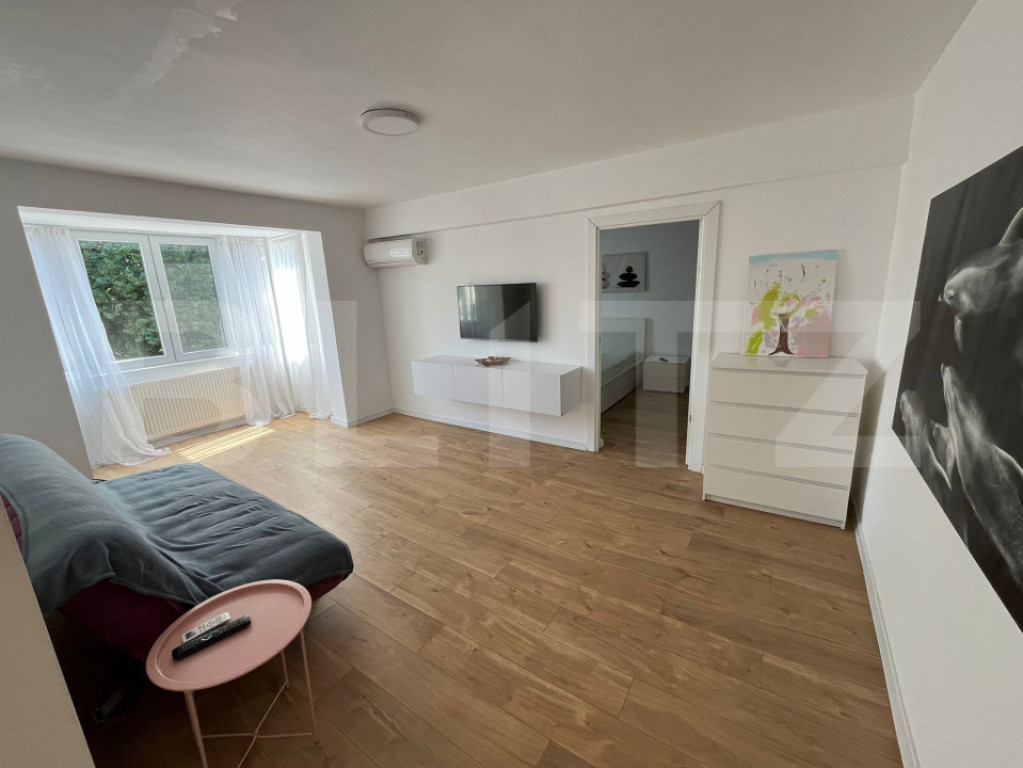 Apartament de inchiriat, cu 2 camere, 48 mp, zona ultracentr