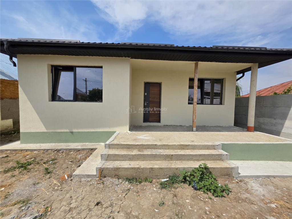 Casa noua la gri - Gostinari - 3 camere - baie - 110mp - 700