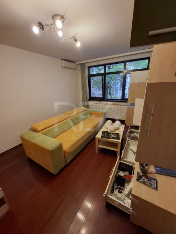 4 camere decomandat, 1/4, anvelopat, Politehnica.