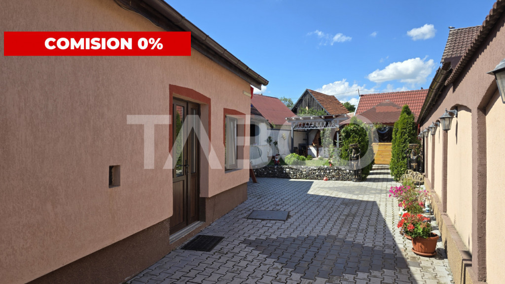 COMISION 0%-Casa individuala cu zona grill terasa de vanzare