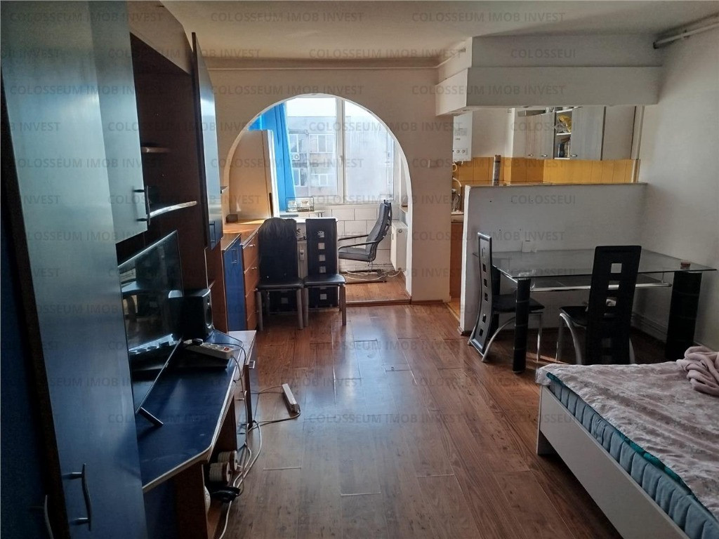 COLOSSEUM: Garsoniera mobilata utilata Saturn Lidl