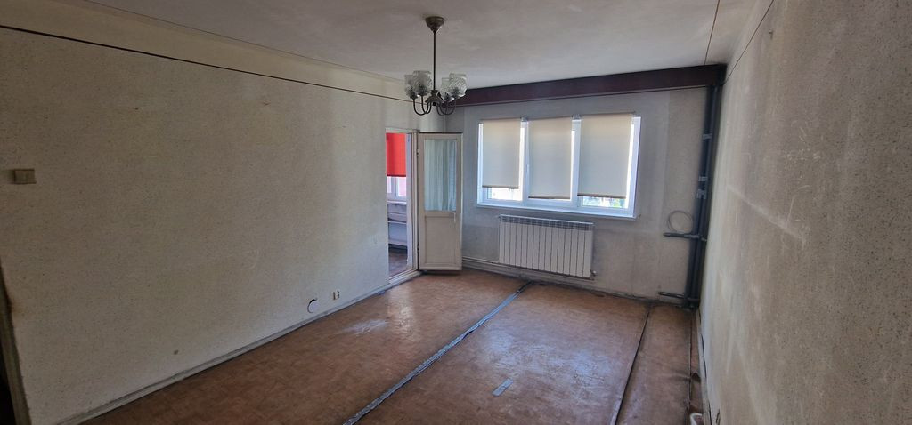 Doua camere decomancate zona KM 4-5