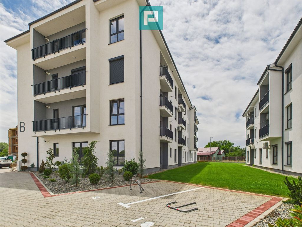 Apartament cu 3 camere în bloc nou