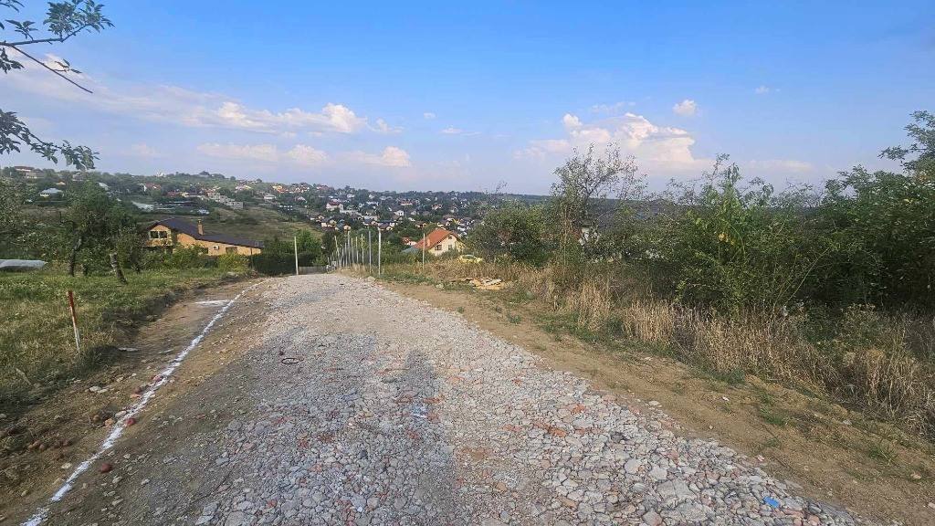 Teren intravilan , Bucium Barnova