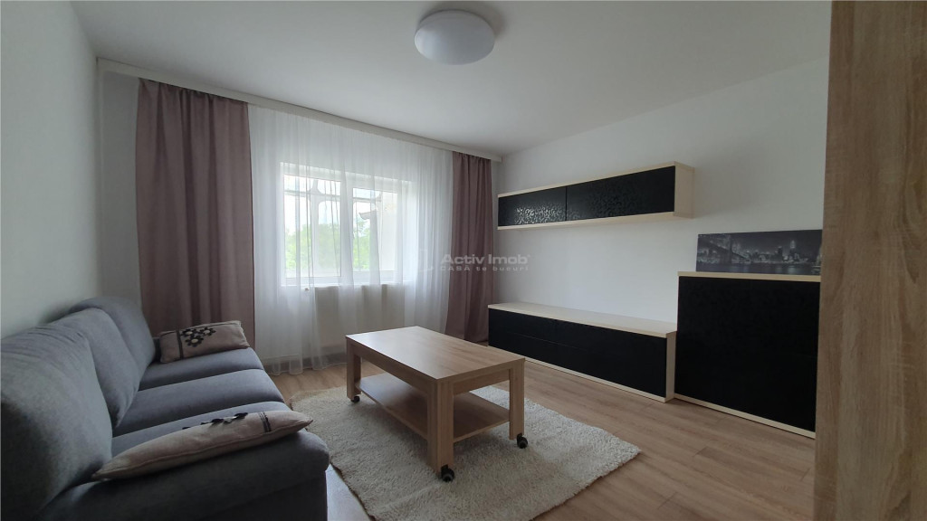 Apartament 3 camere - Marasesti