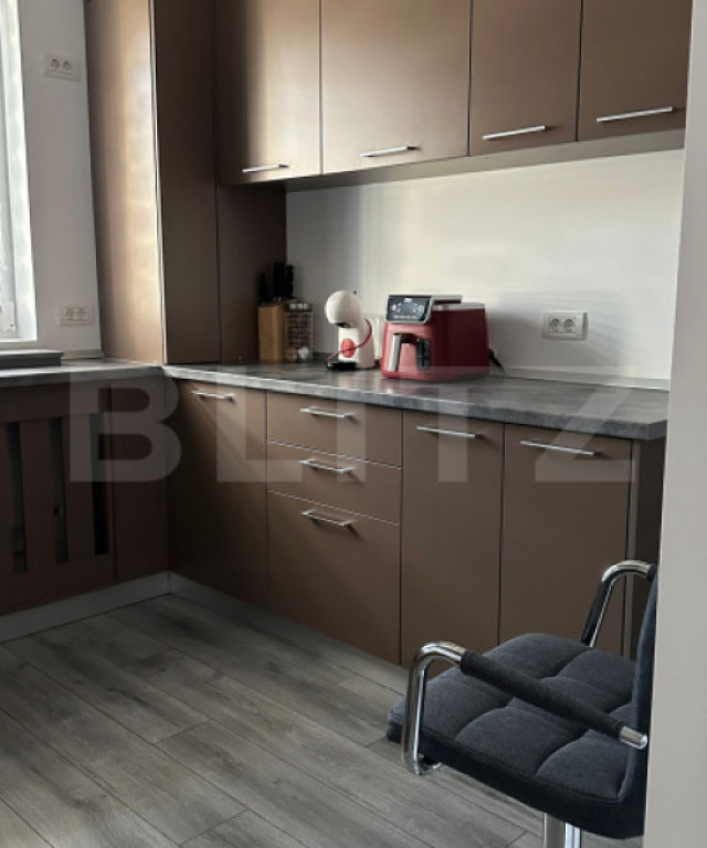 Apartament de inchiriat, cu 2 camere, 50 mp, bloc nou, decom