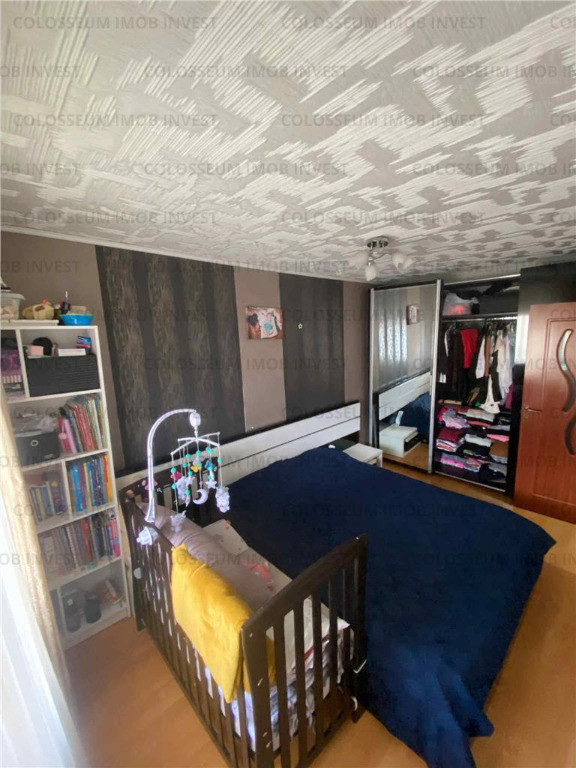 Apartament 2 camere, decomandat - zona Uzina 2