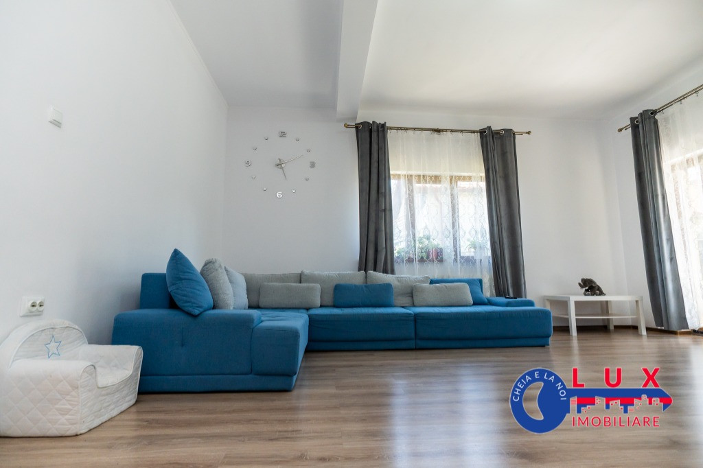 ID 6707 Vila de tip P+E la CHEIE *zona Rosa