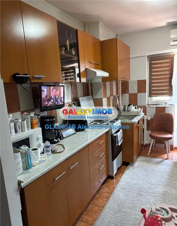 Frumul Taberei - Bd. Ghencea, decomandat, spatios, amenajat!