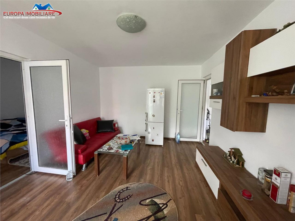 Apartament 3 camere de zona 23 August Tulcea