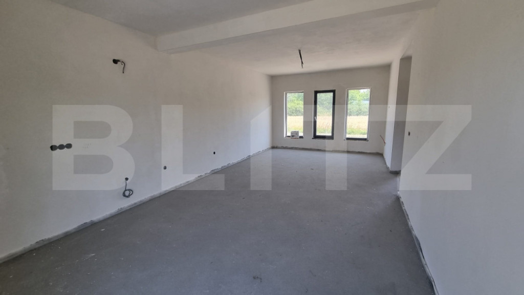 Casa noua, semifinisata , 93 mp, zona Martinesti