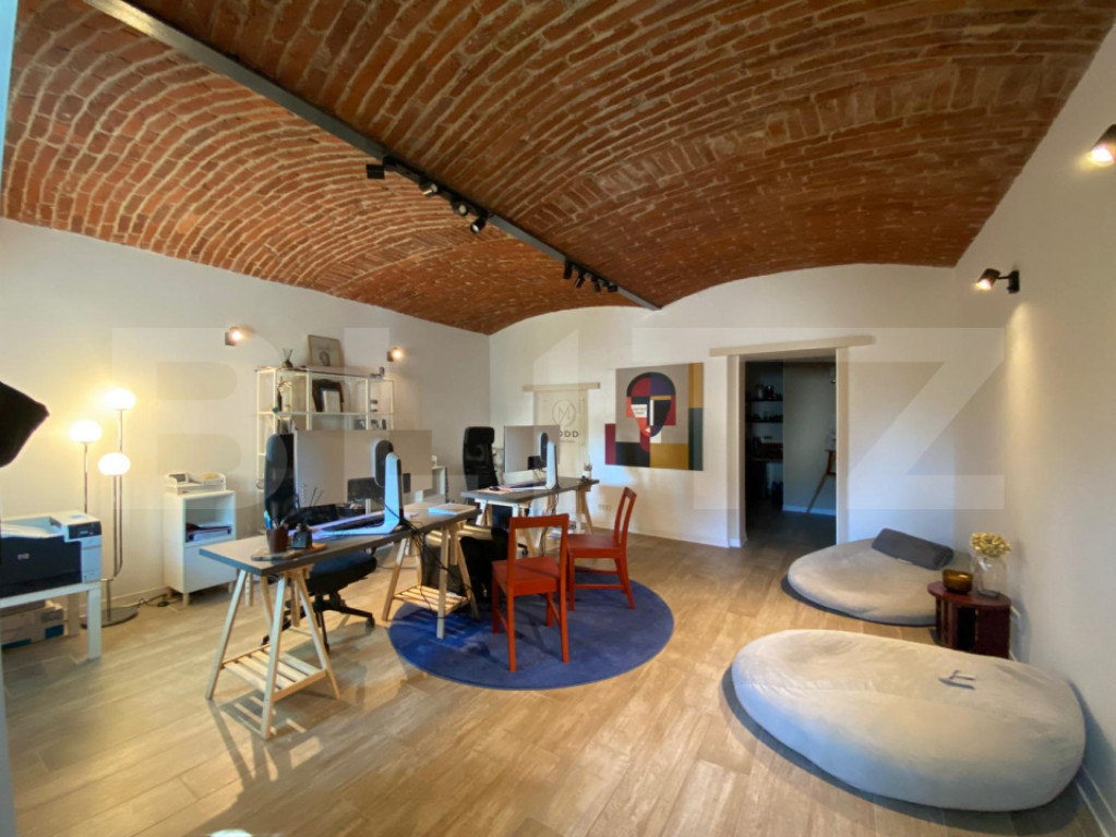 Spatiu de birouri, de inchiriat, 45 mp, zona P-ta Maria