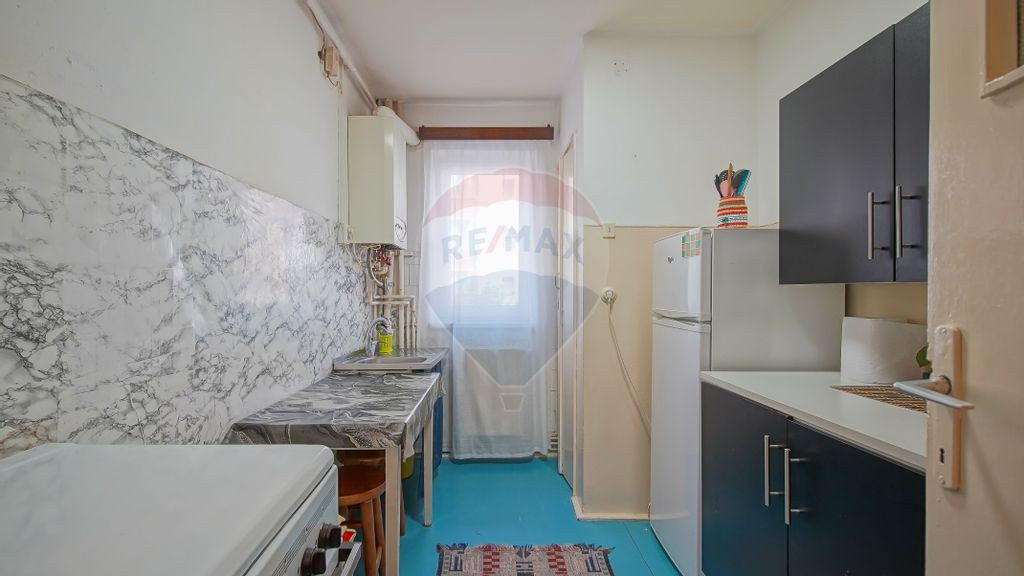 Apartament cu 2 camere de vânzare în zona Electroprecizia