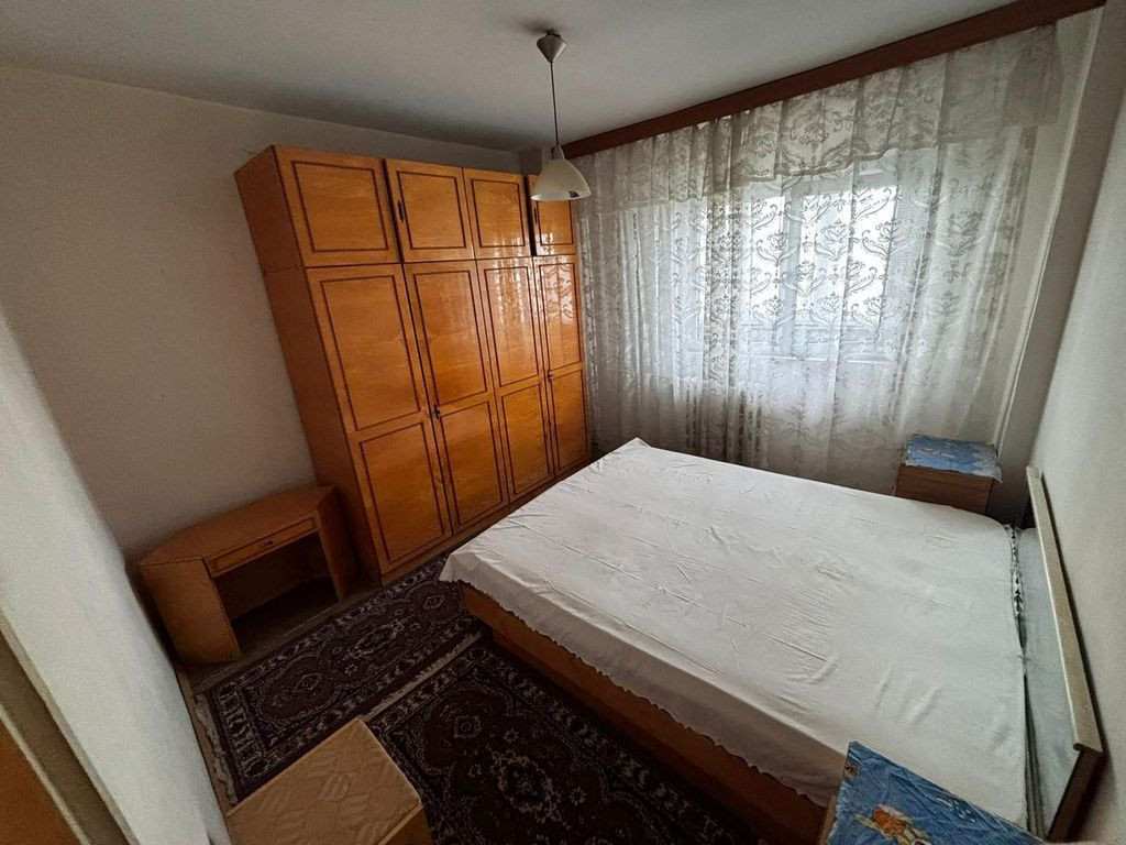 Apartament de 3 Camere - Calea Rahovei / Sebastian