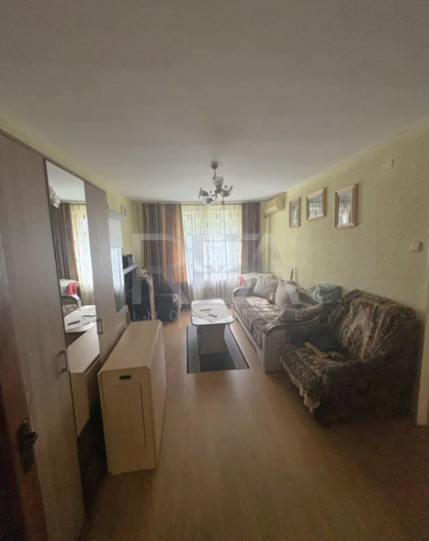 3 camere 2/8 ,anvelopat, Gorjului-Str. Azurului.