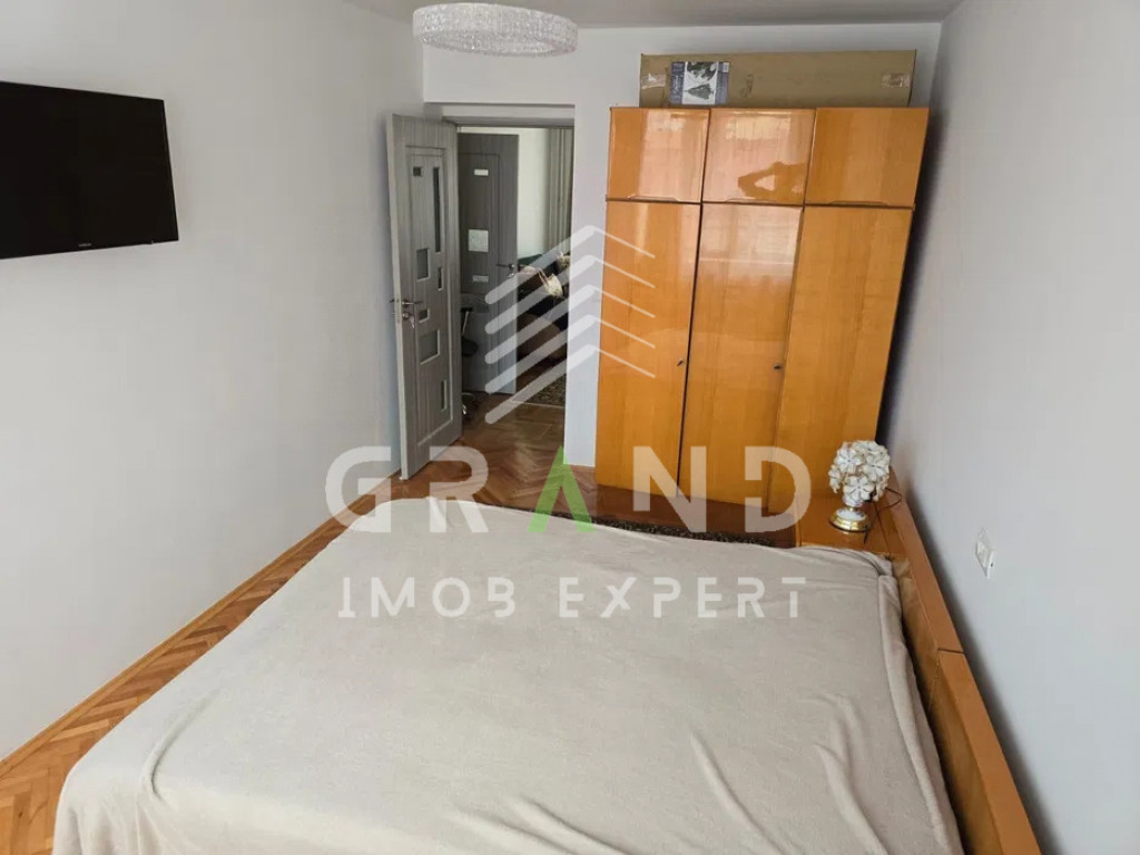 Ap 2 camere RENOVAT, zona P-ta Mihai Viteazu