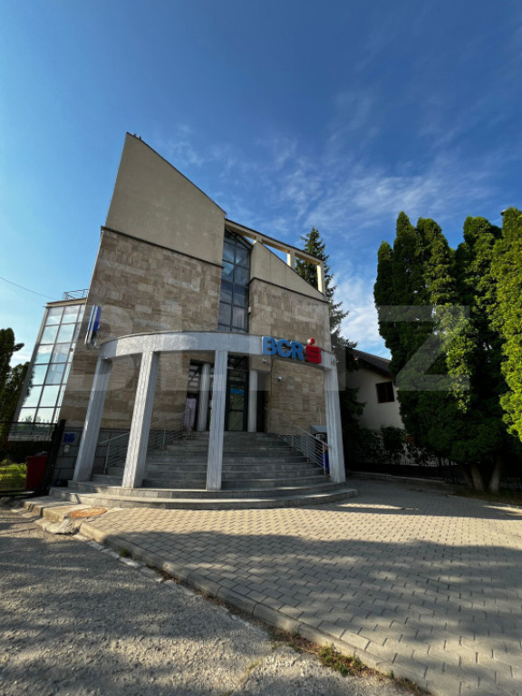 ???? Spațiu comercial de prestigiu în centrul Becleanului