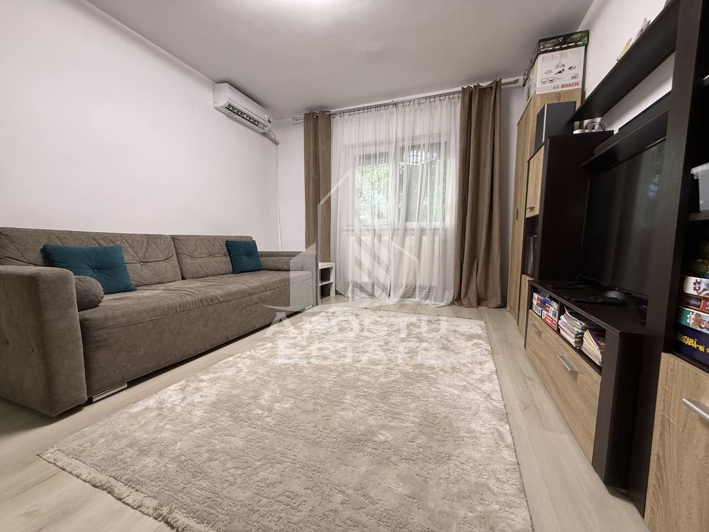 Apartament cu 2 camere, incalzire in pardoseala, zona Buz...
