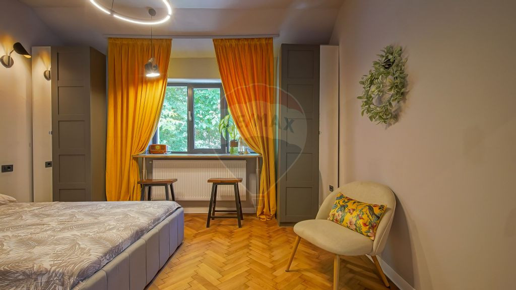 CORP DE CASĂ RENOVAT COMPLET | STRADA LUNGĂ 57 | PARCAR...