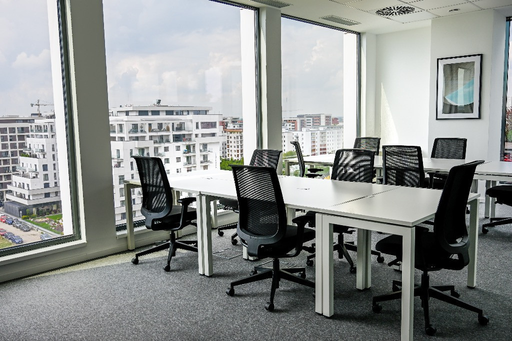 Birou privat pentru 5 persoane – Regus Vox Technology Park