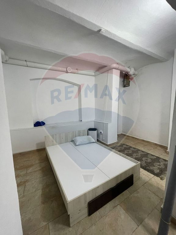 Garsonieră de închiriat în zona Calea Plevnei