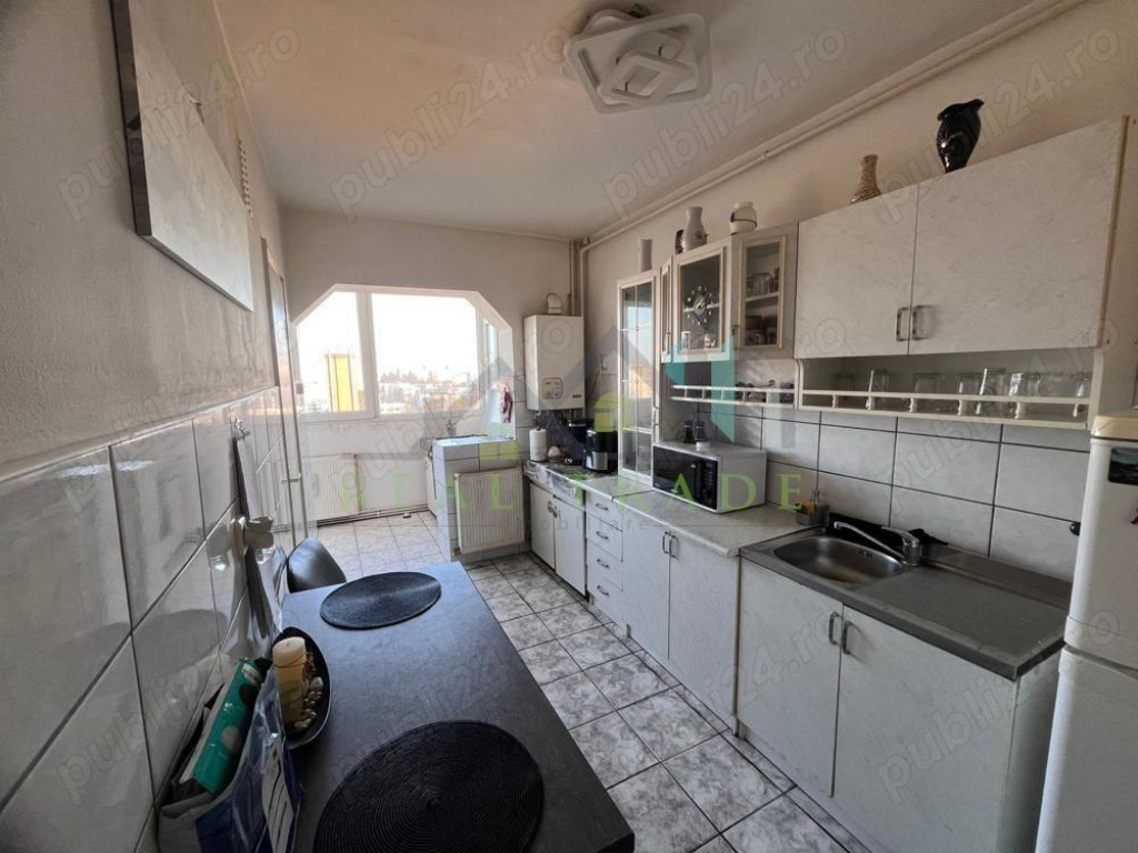 Apartament 3 camere decomandat Astra