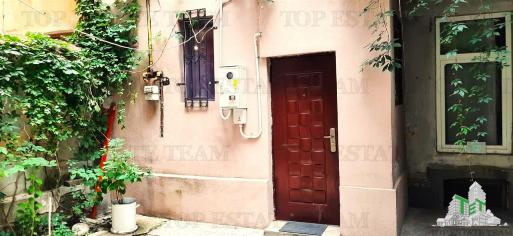 Garsoniera cocheta de inchiriat Universitate , intrare separ