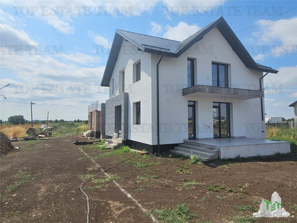 Vila premium 4 camere cu garaj in Ciorogarla