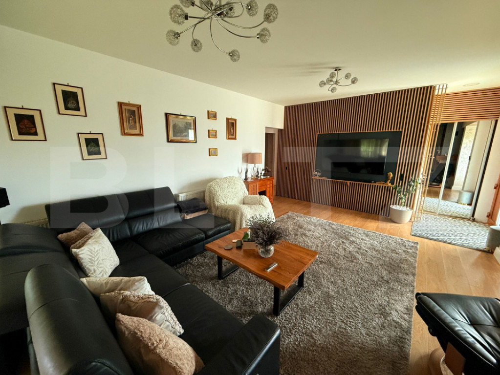 Casa 4 camere, 180 mp utili+750 mp teren, 15 km de Brasov