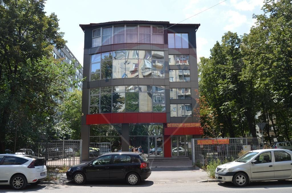 Spațiu Comercial de Închiriat Lujerului