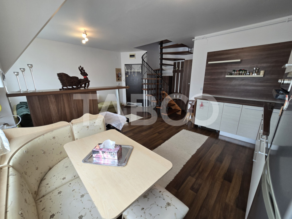 Apartament decomandat de vanzare 4 camere 96 mpu Valea Aurie