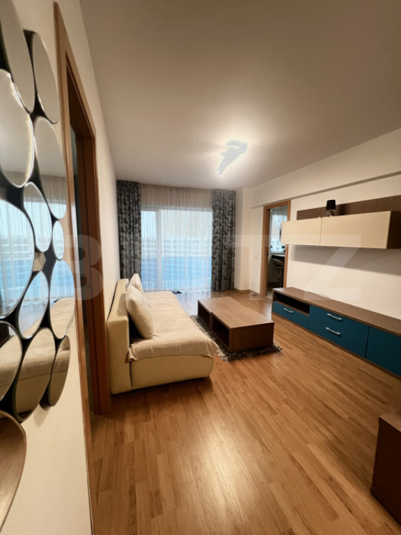 Apartament 2 camere cu terasă și priveliște spre lac –