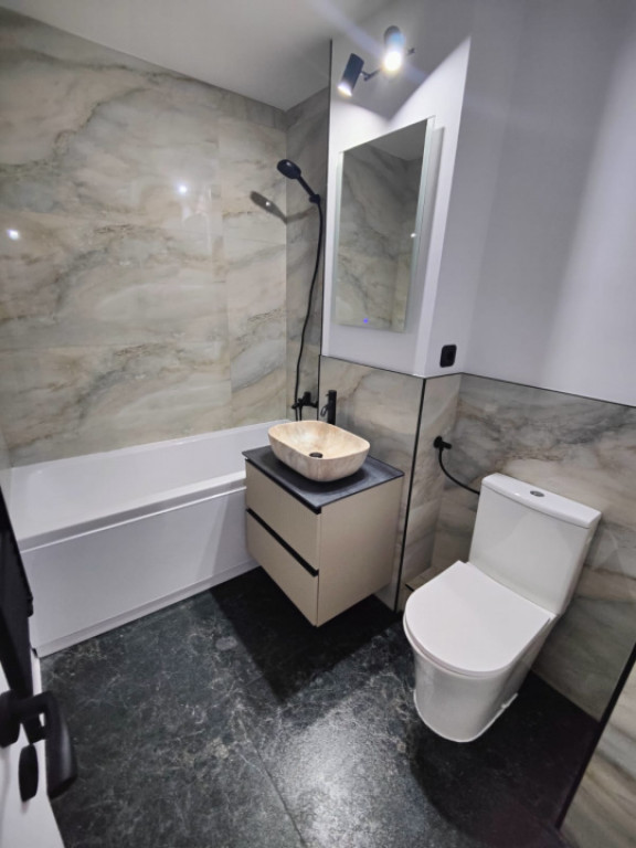 Apartament 2 camere, DECOMANDAT, 63 mp, Astra – RENOVAT |