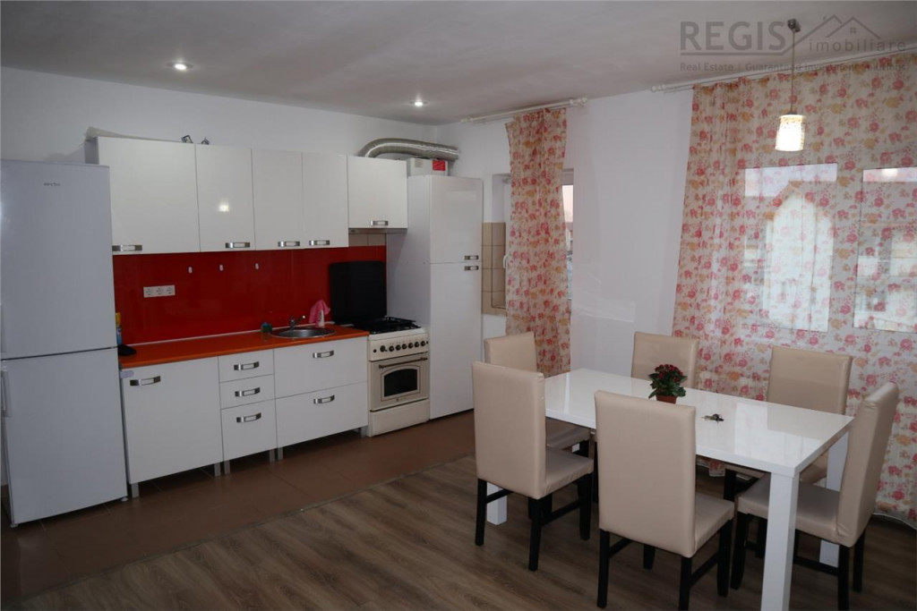 APARTAMENT 3 CAMERE, TRIAJ, LIZIERA BRASOV