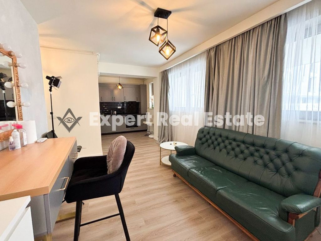 STUDIO MODERN OTOPENI CENTRAL