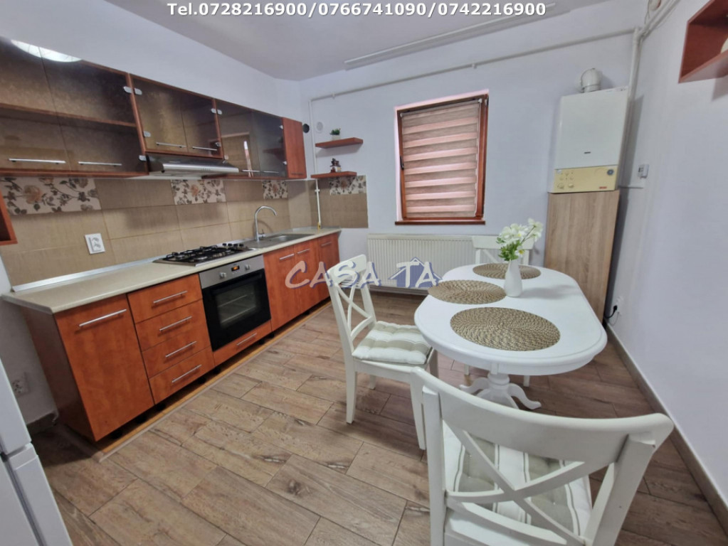 Închiriere apartament 3 camere, Str. Amaradiei