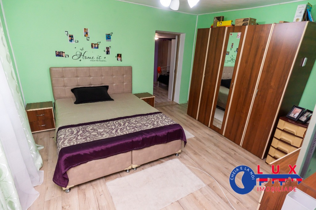 ID 9545 Casă de închiriat – Strada Taberei