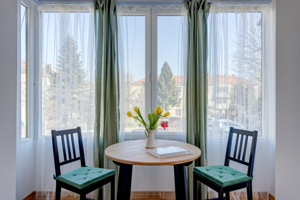 Apartament decomandat de 2 camere, Cotroceni, etajul 1/P+2!