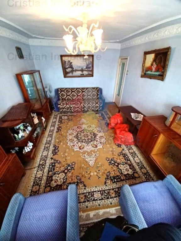 URGENT! 3 camere, 2 bai, DECOMANDAT Dorobantilor - Rosiori