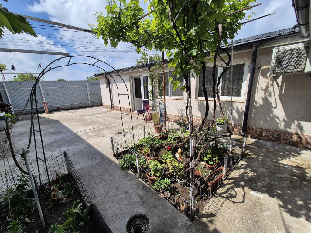 Casa 3 camere, Mobilata si Utilata, Finisata modern, Cherce