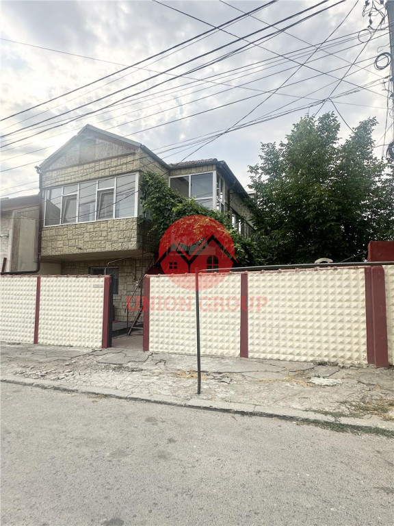 Casa din Caramida S P 1E, 10 camere, Faleza Nord