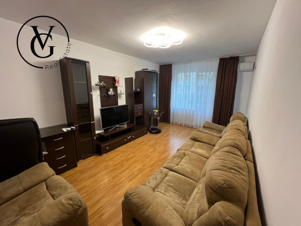 Apartament trei camere decomandat - Crangasi
