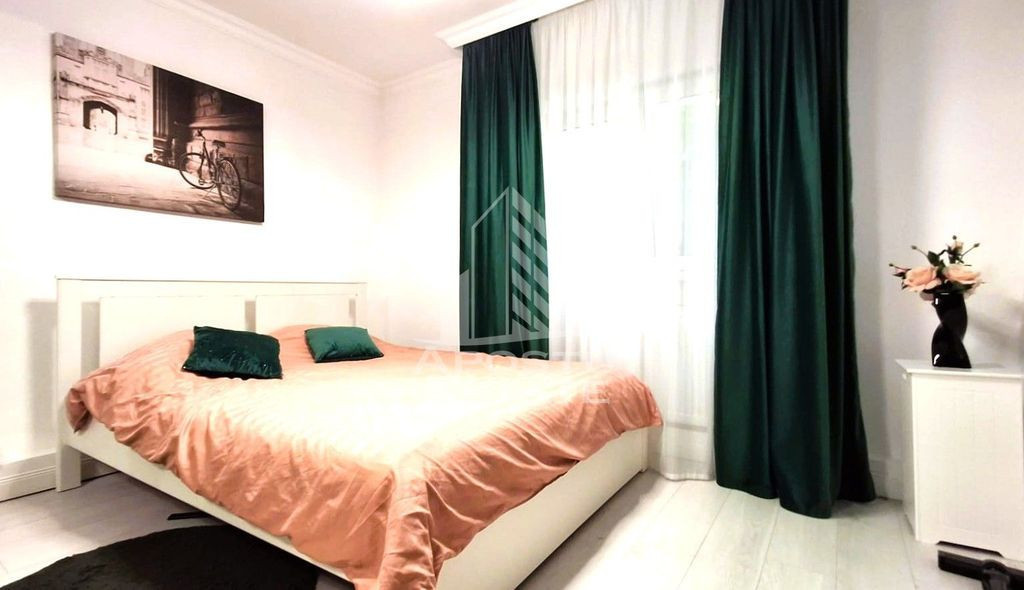 Apartament decomandat,2 camere,63 mp–Micalaca Orizon