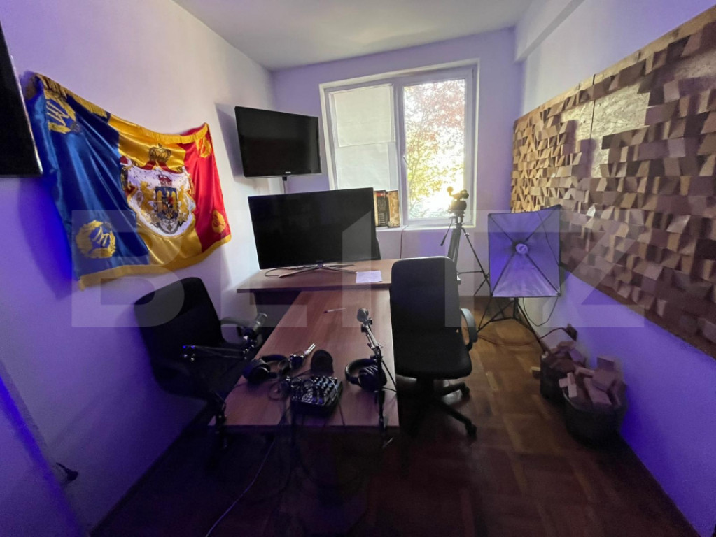 Spatii de birouri de inchiriat, 19 mp, zona Micro 6