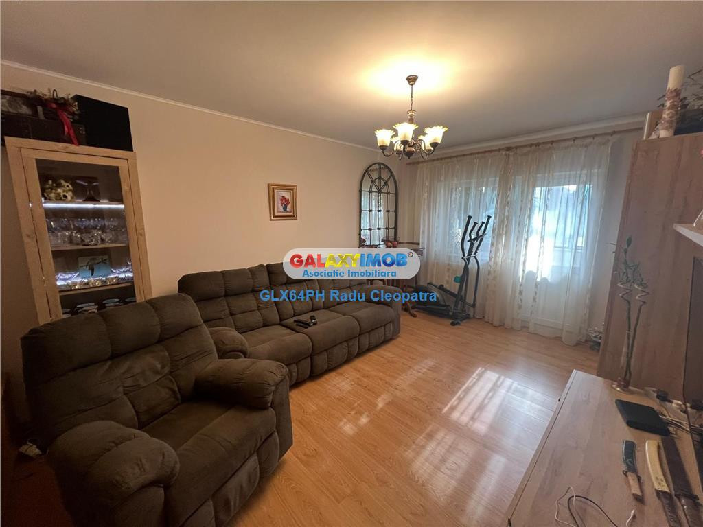 Apartament 4 camere, Ploiesti, zona Enachita Vacarescu